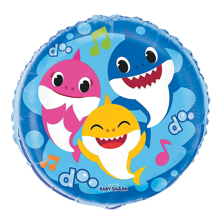 The Baby Shark foil balloon included in this set