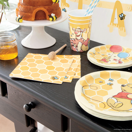 Disney’s Winnie the Pooh Honey Comb Luncheon Napkins 16 Pc