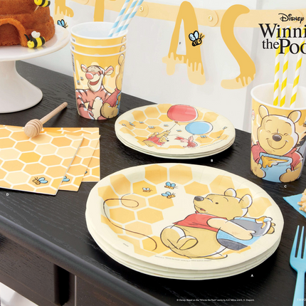 Winnie the Pooh Dessert Paper Plates, 7 in, 8 Ct